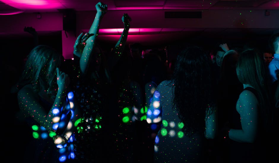 Ekskluzywne kluby nocne: Luksusowe doświadczenie na wieczór kawalerski