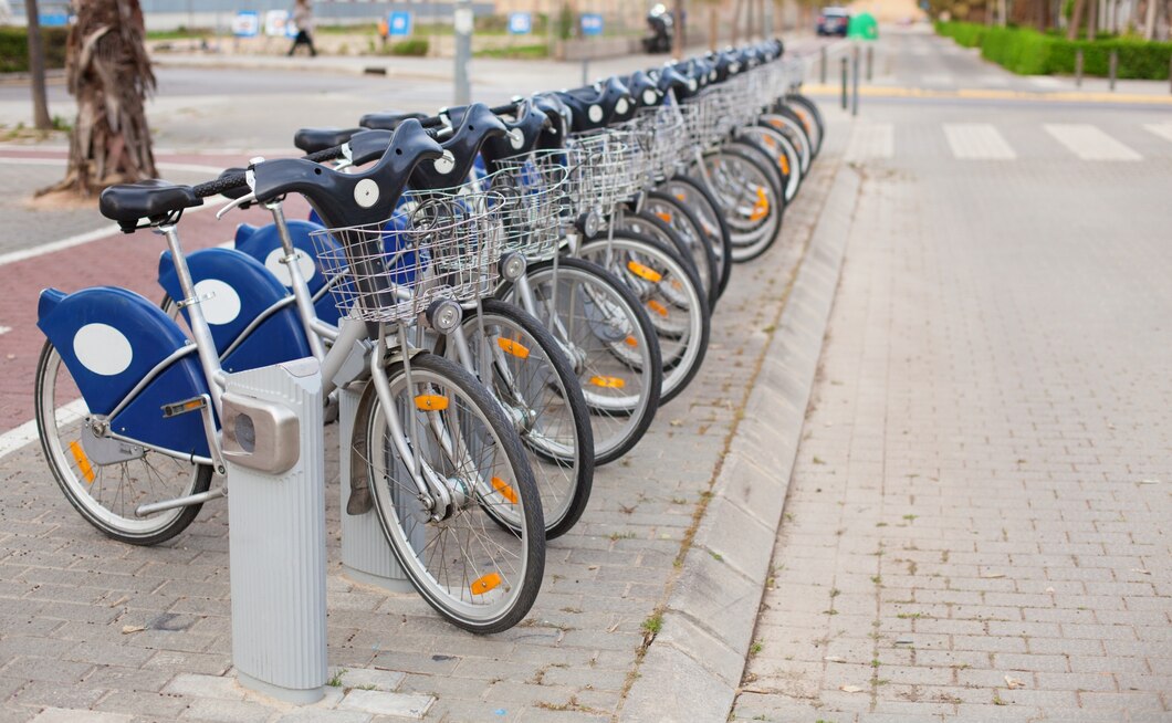 Czy korzystanie z rowerów miejskich ma więcej zalet niż wad?