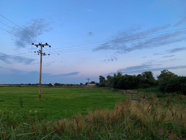 Jakie prawa przysługują właścicielom działek z infrastrukturą przesyłową?